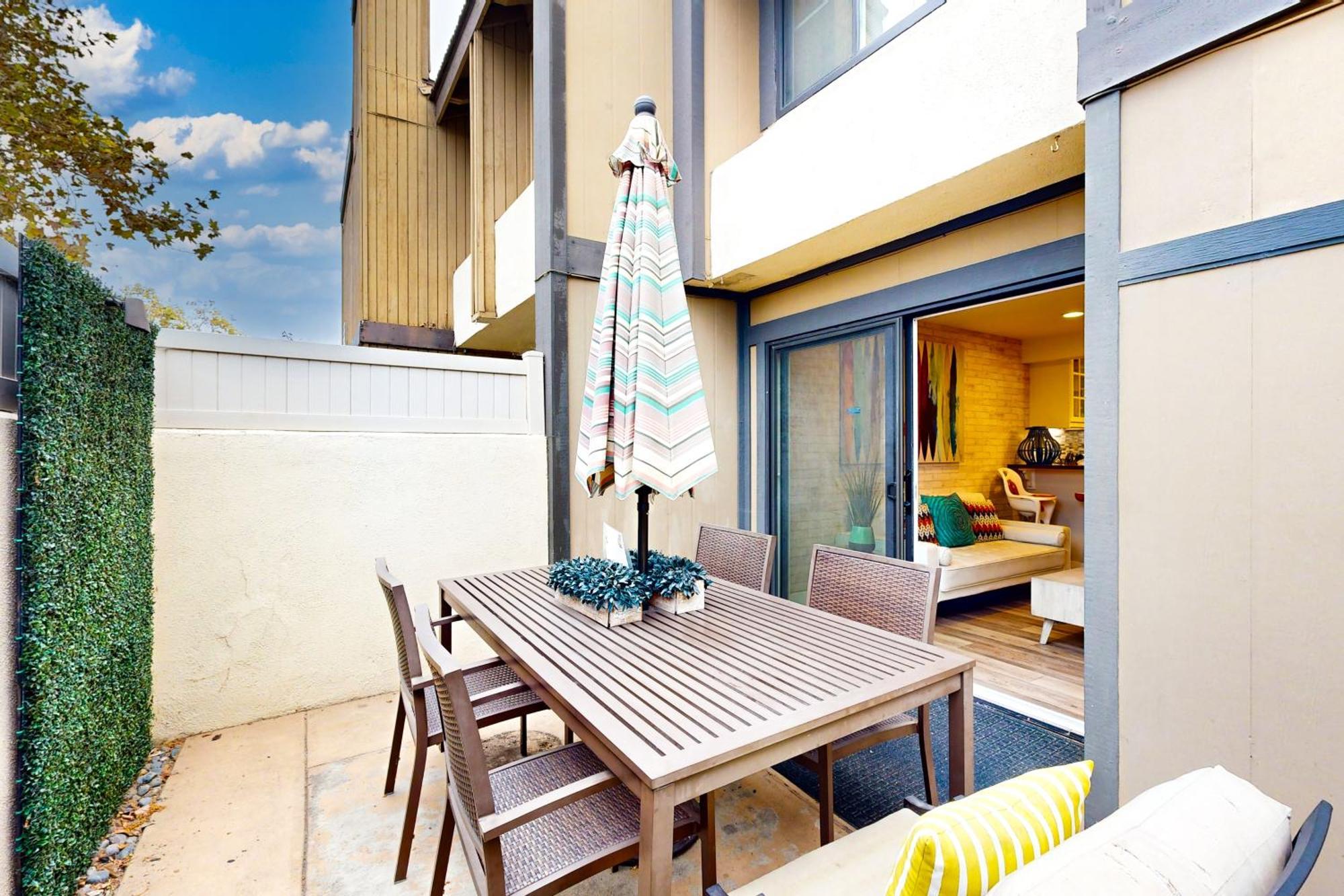 Doorstep To Disneyland Condos Άναχαϊμ Εξωτερικό φωτογραφία
